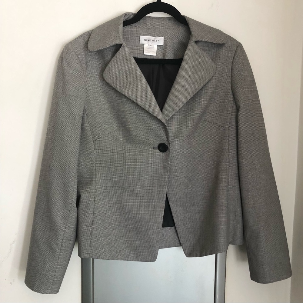 Nine West Grey Checkered One-button Blazer